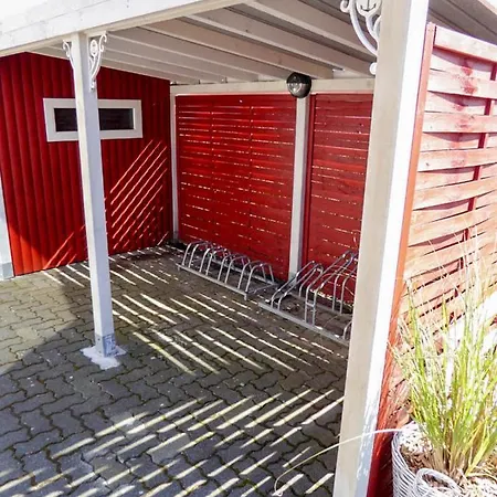 Haus Wellen Und 3