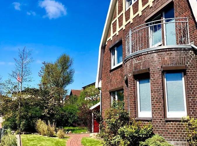 Appartement Haus Wellen Und 3 *