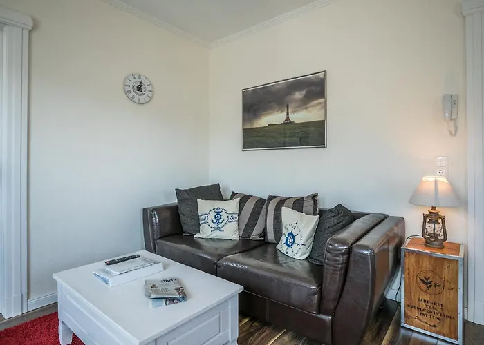 Haus Wellen Und 3 Appartement Büsum